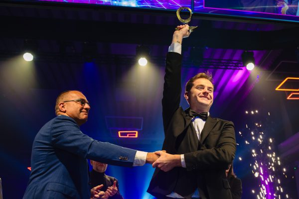 243 WEB 251103 @Nick Decombel Fotografie